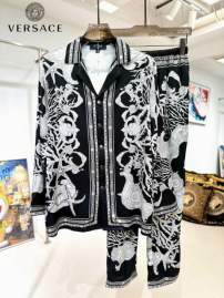 Picture of Versace Sweater Suits _SKUVersaceM-3XL24cn15742785
